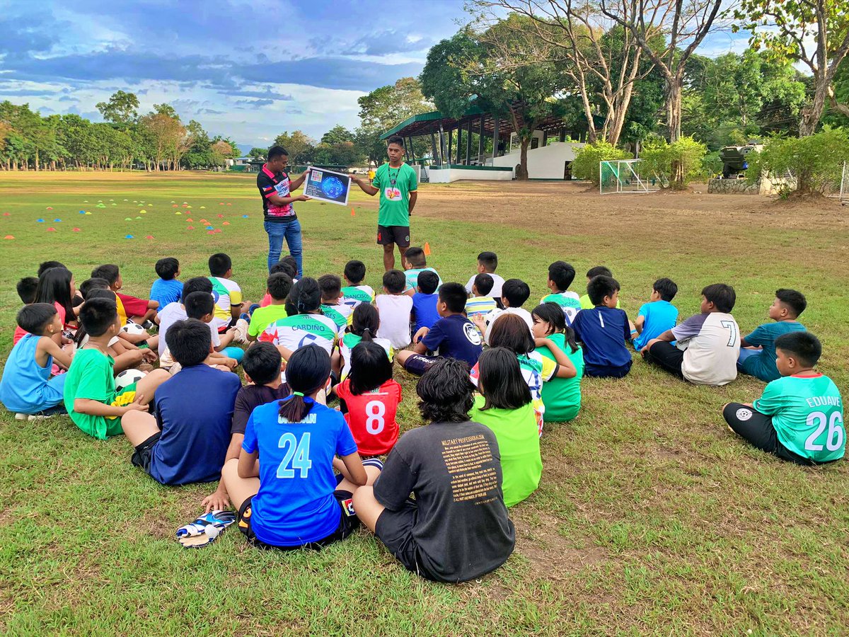 TheOfficialFFH's tweet photo. At Camp Evangelista in Cagayan de Oro City, Coach and Social Worker John educates children and trains coaches on the cybercrime of OSAEC and how to respond to its global threats. Thanks to local clubs, Hillsiders FC and Diamond FC, for joining the #StopOSAEC prevention programme. https://t.co/ckOWKGvhRr
