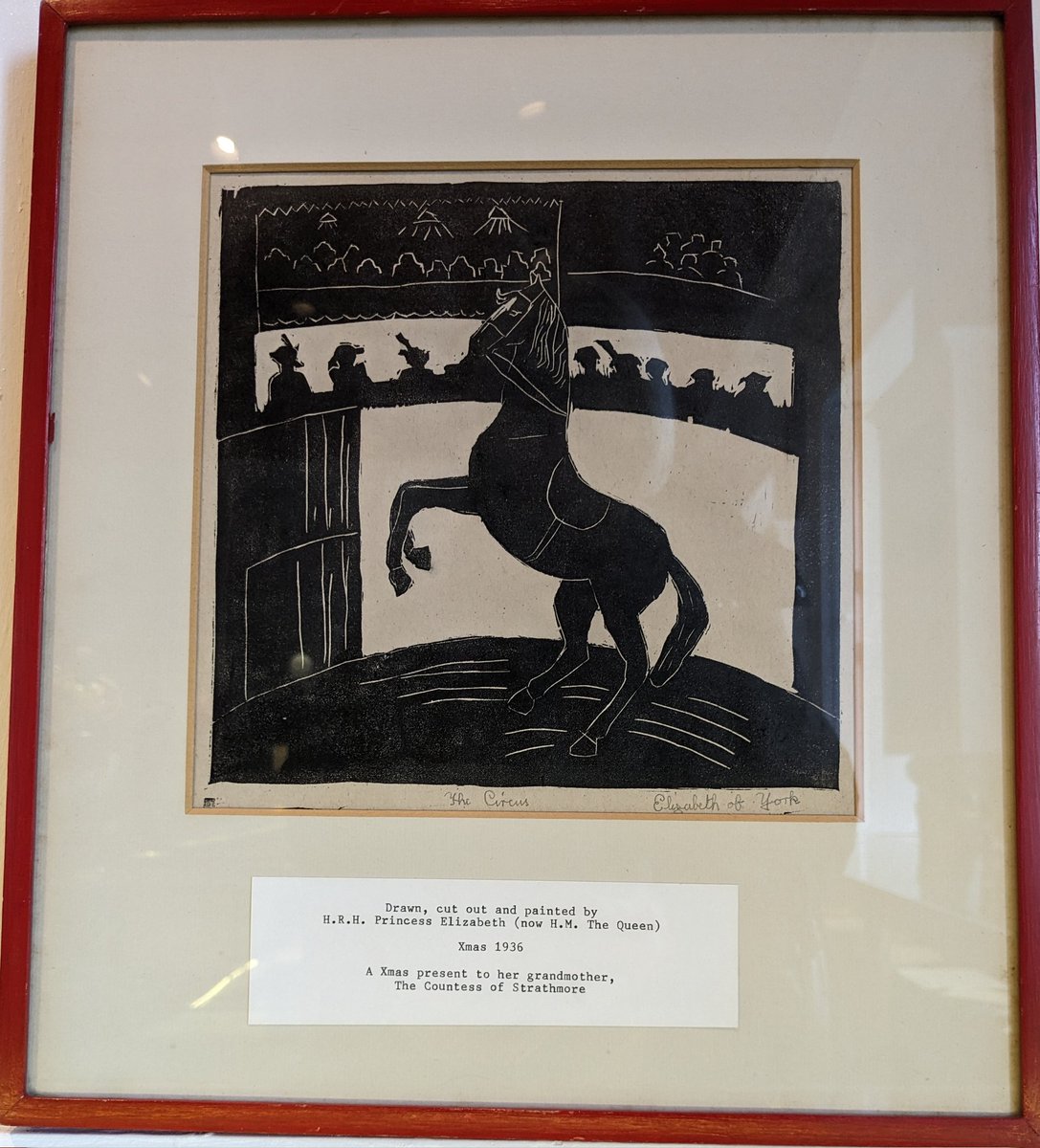 'The Circus' 1936 Drawn, cut out and painted by Princess Elizabeth. Xmas present to her grandmother the Countess of Strathmore. Spotted recently at @GlamisCastle @circus250 @DeaBirkett @professorvaness @katejholmes @CircusHistory @ISUMilnerSPC