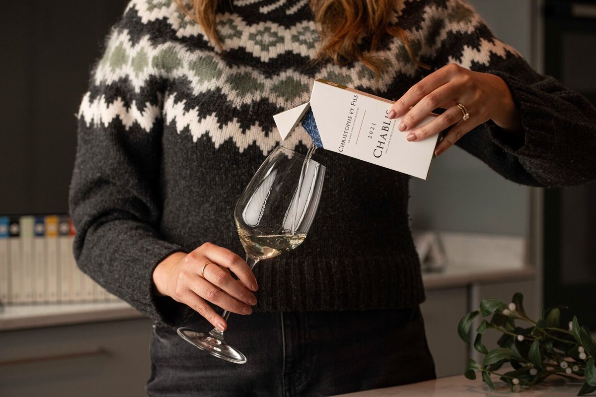 With <a href="/NakedWines/">Naked Wines UK</a>, <a href="/laithwaites/">Laithwaites</a> and <a href="/TheWineSociety/">The Wine Society</a> already clients, ecoSIP’s 100ml aluminium wine pouches could have an impact on how we sample wine and drink in smaller measures. It was also part of a fascinating blind taste at the <a href="/mastersofwine/">Masters of Wine</a>. Click the-buyer.net/insight/ecosip…