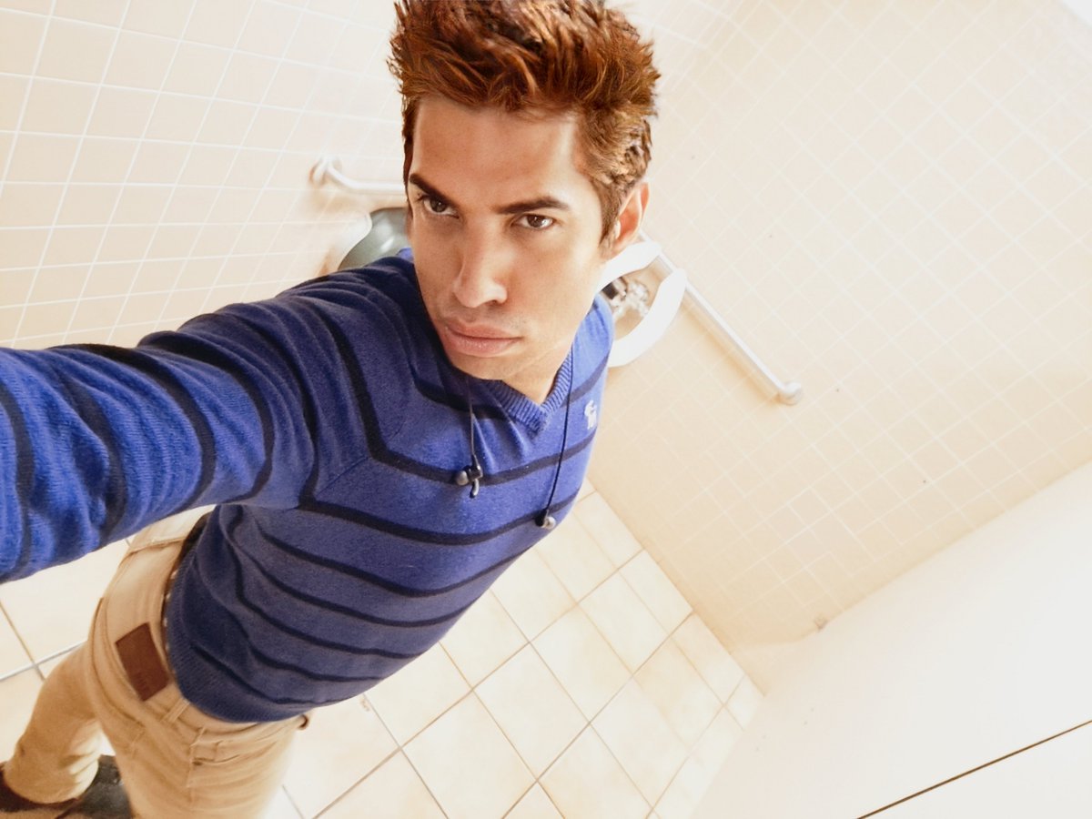 Heisemann's tweet image. 