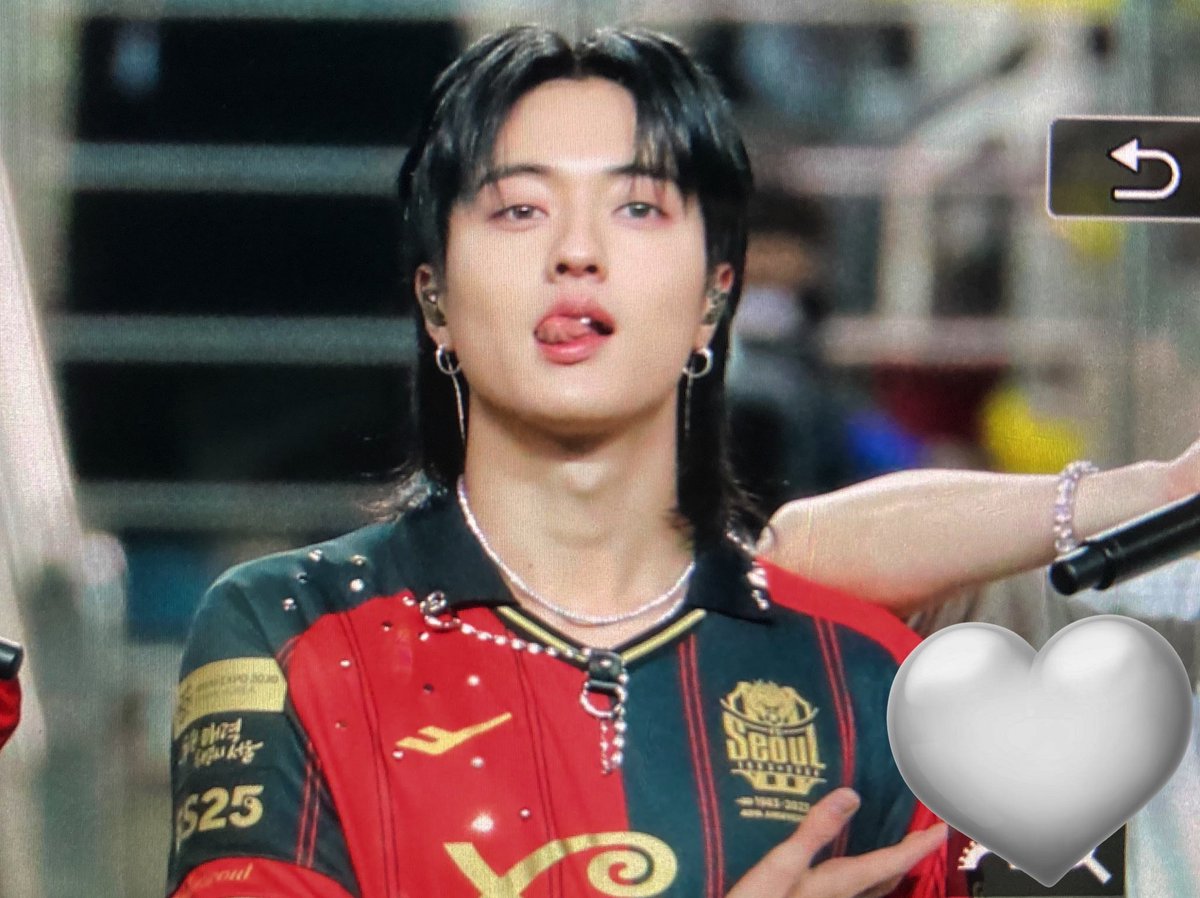 🩶️️ tweet media