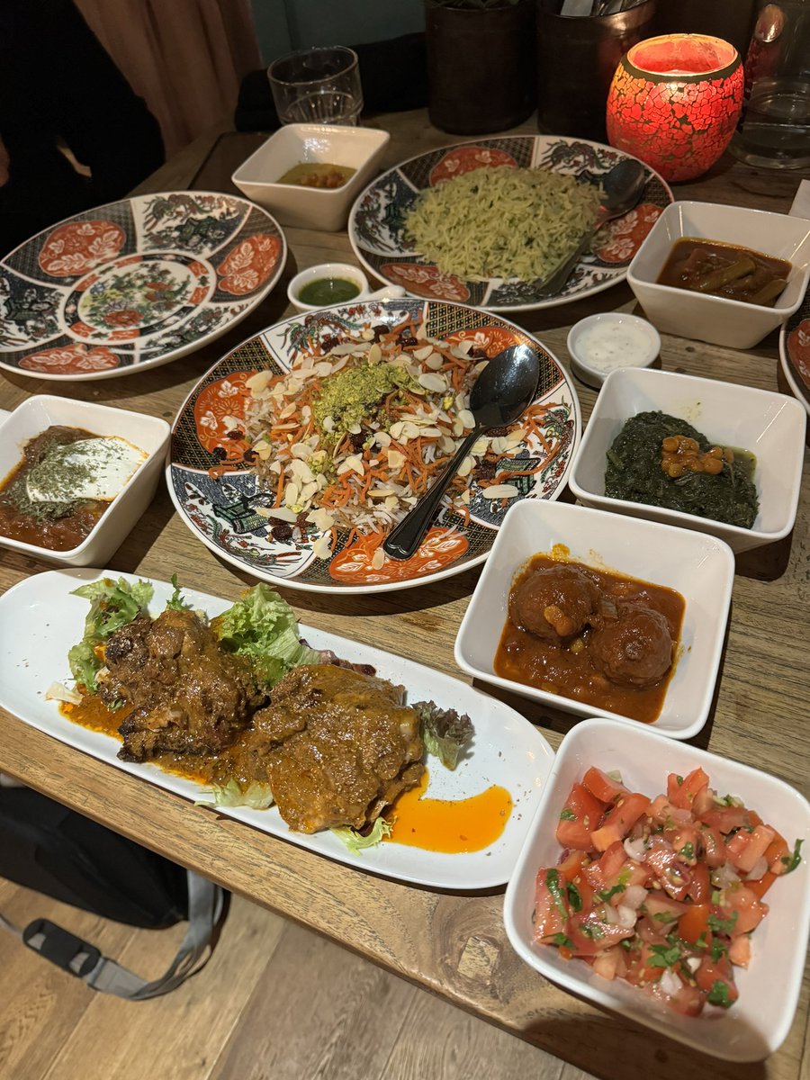 RenzoGuinto's tweet photo. Based on gustatory assessment (and not a systematic review 😂), @JohnAruta3 and I decided that #AfghanCuisine 🇦🇫 is the closest to the #PlanetaryHealthDiet - and it’s so delicious too! 🥰 #Cuisine #Food #Travel #PlanetaryHealth #ECTMIH23 #Utrecht #Netherlands 🇳🇱 https://t.co/3NsG8zN3BU