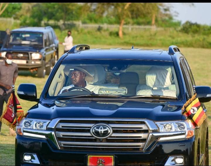 Hon Mwesigye Frank tweet media