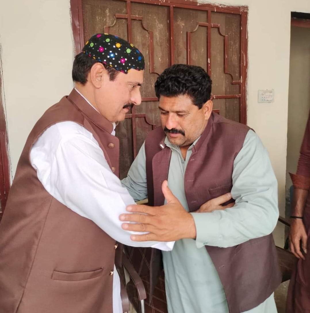 KhetranPP214's tweet photo. سردار محبوب خان کھیتران (امیدوار PP-214 MPA) کی PP-214 گلشن اقبال کالونی آمد, محمد سعید سورہ کے والد کی وفات پر ایصال ثواب کے لیے فاتحہ خوانی کی-
@MaryamNSharif @betterpakistan @AbidSherAli @HamzaSS @Marriyum_A @KhSaad_Rafique @KhawajaMAsif @kdastgirkhan @AyazSadiq122 @akleghari https://t.co/jTioF5u8NG