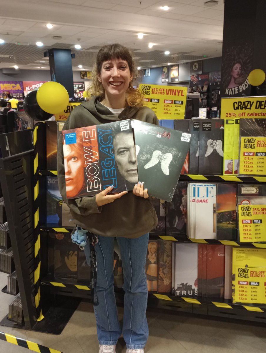 If you don't sleep, it's #BlackFriday right?
Just as well, as Katie has her eye on some vinyl with 25%off!
Just one of our #hmvCrazyDeals