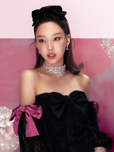 imnayeonarchive's tweet photo. OMG NAYEON https://t.co/4doQipZAYi