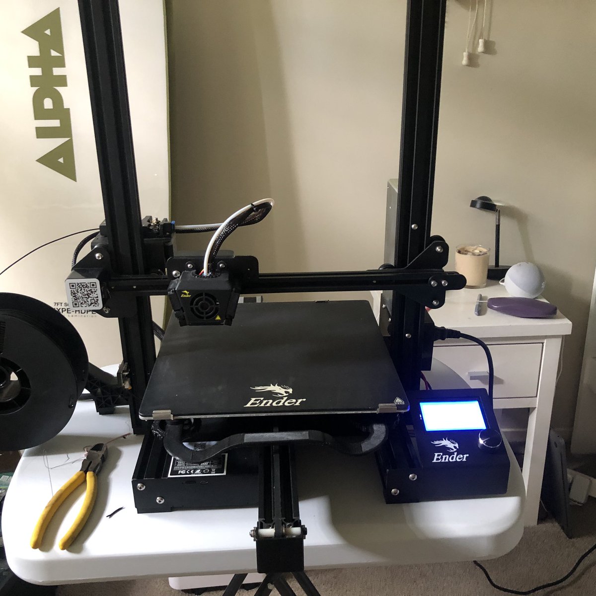 IsomorphicPrime's tweet photo. So I went and got a bigger printer, cause the Flashforge has a tiny build size, but damn was that a smoother experience than this one has been so far. #3dprint #3Dprinting #3dprinter #flashforge #creality #ender3 #ender3max https://t.co/4q79xJF34y