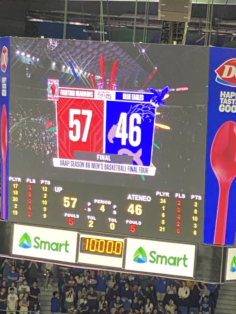 troobie_md's tweet image. On to the finals for the #UPFightingMaroons! Grabe defense sa 4th quarter! Your hard work paid off boys! Super proud ang #UPCommunity sa inyo! We love you! Congratulations Malick Diouf for winning Player of the Game again! #UPFight ✊🏼💚♥️