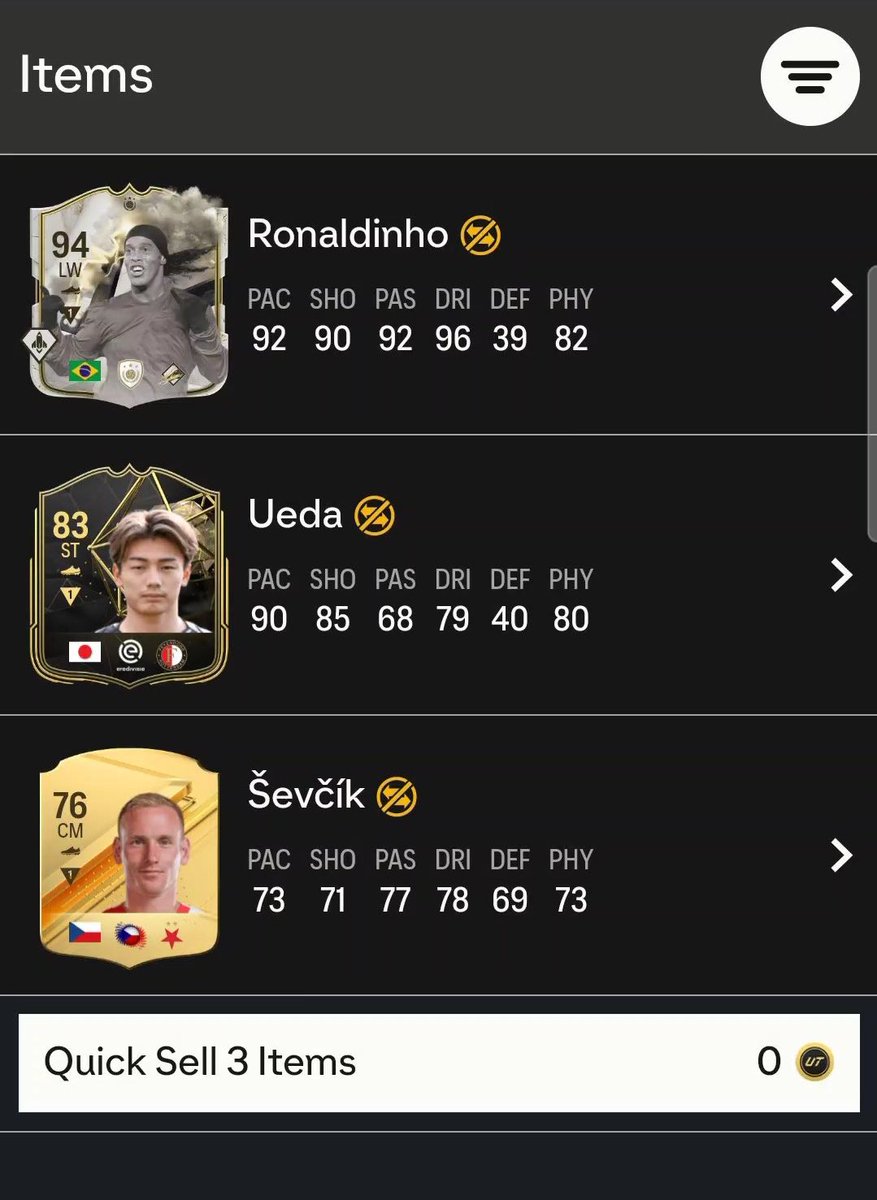 This is why you open your 10 coin packs 🤯✅ Credit: @BenC_EFC