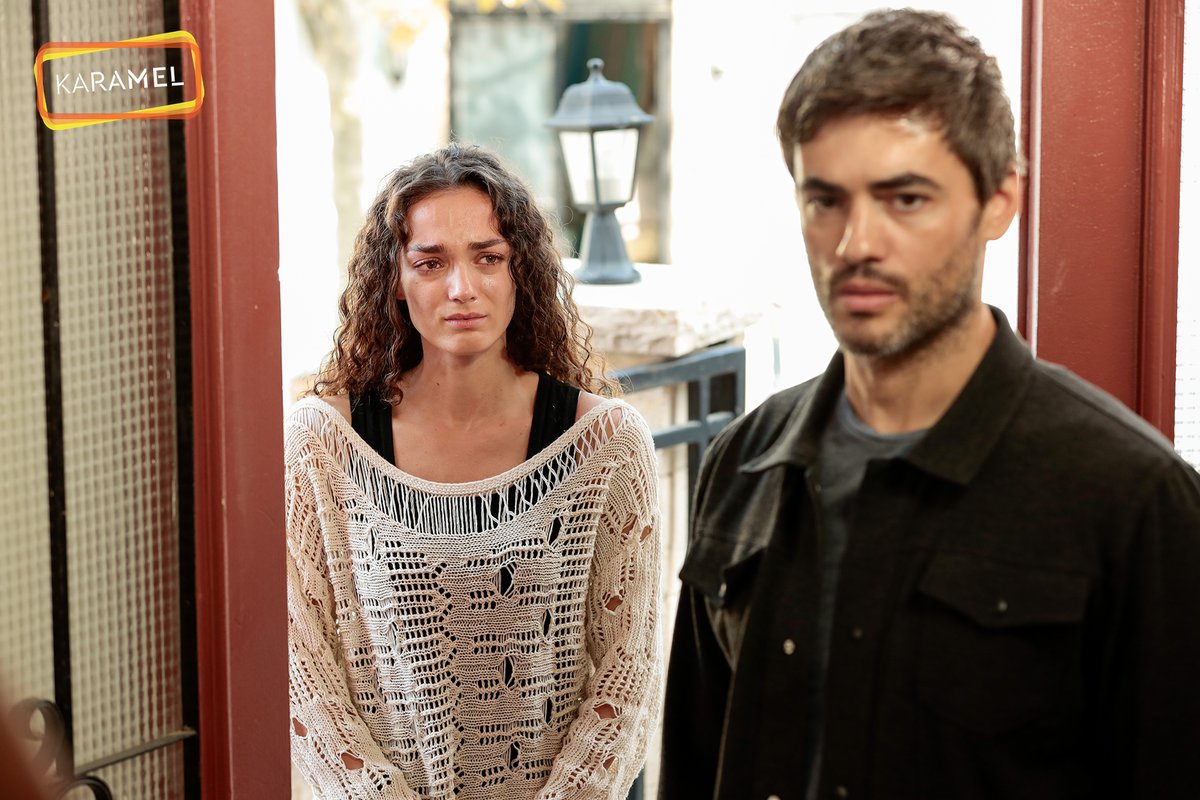 emanetkanal7's tweet photo. #Emanet yeni bölümleriyle her Cumartesi-Pazar 19:00'da @kanal7'de! 💕#VermemSeni @KaramelYapim https://t.co/QzyOHYdiIb