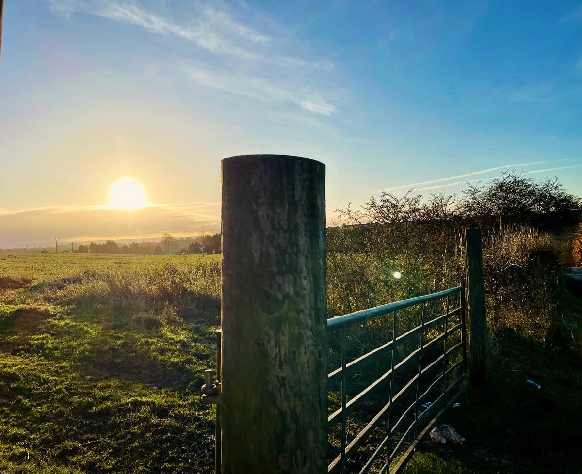 Fresh morning run!😃 #running #bitofhillwork #keepgoing #cold #motivation #wellbeing #mindfulness #happyplace