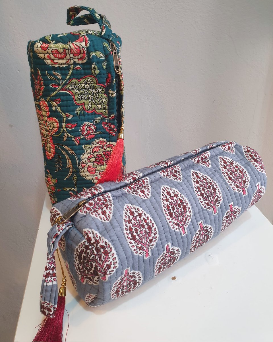 🍄🍂Neceseres bonitos 🍂🍄#neceser #neceserbonito #complementos #regalitos #ChristmasIsComing #comerçdepoble #comerçdeproximitat #pilarttienda #Viladecans #baixllobregat