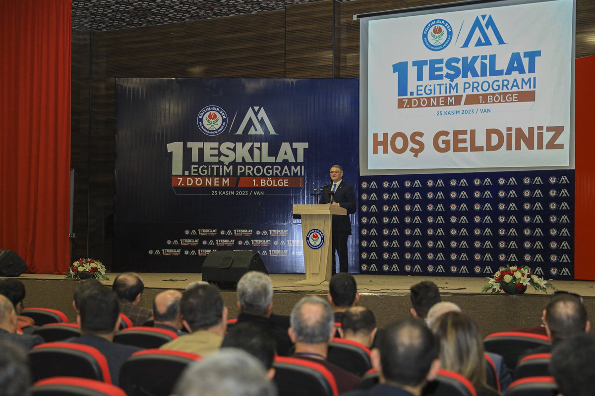 T.C. Van Valiliği 🇹🇷 (@tcvanvaliligi) on Twitter photo Valimiz Sn. Ozan Balcı, Eğitim Bir Sen’in 1. Teşkilat Eğitim Programı açılış törenine katıldı. 
Kur'an Tilaveti ile başlayan törende konuşan Valimiz, eğitimcileri sevdiğini belirterek “Eğitimciler, memleketimizin imarı, inşası ve ihyasına halkımızın huzur ve esenliğine katkı Valimiz Sn. Ozan Balcı, Eğitim Bir Sen’in 1. Teşkilat Eğitim Programı açılış törenine katıldı. 
Kur'an Tilaveti ile başlayan törende konuşan Valimiz, eğitimcileri sevdiğini belirterek “Eğitimciler, memleketimizin imarı, inşası ve ihyasına halkımızın huzur ve esenliğine katkı