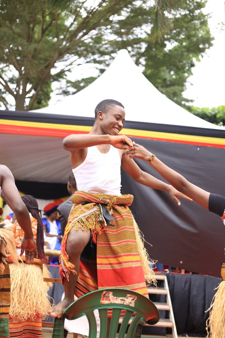 kiuvarsity's tweet photo. A captivating performance from KIU Basoga Nseete Students Association.

#KIU28thGrad https://t.co/86QbKWRVK2