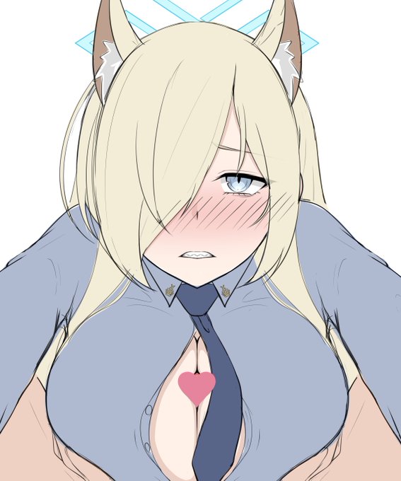 カンナ描いてます…