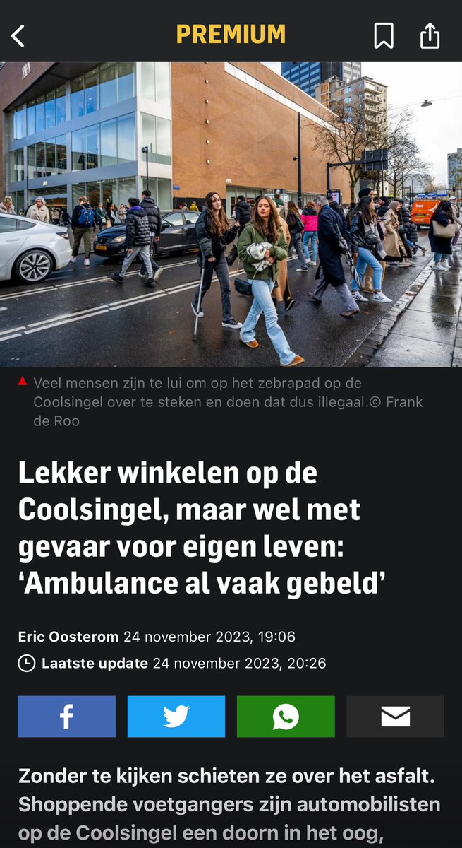 Twouttter's tweet image. Ik weet een oplossing @ADnl en @rotterdam. Maak de #coolsingel autovrij!!! We kunnen ze missen als kiespijn. Genoeg plekken in de stad voor de auto. Maak er een stadse avenue van, op de plek van de auto’s kunnen fietsen. Of kiosken en terrassen. Gratis en voor niets dit advies.