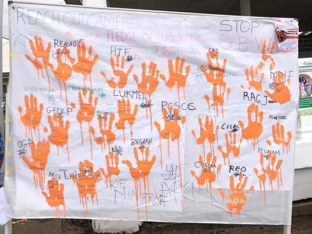reachoutdev1's tweet photo. Together let's fight against #GBV and make the world a better place for all
#pledgeofcommitment to fight GBV
@GAC_Corporate @UEauCameroun @amplifyfund @giz_gmbh https://t.co/uzErIyBU5A