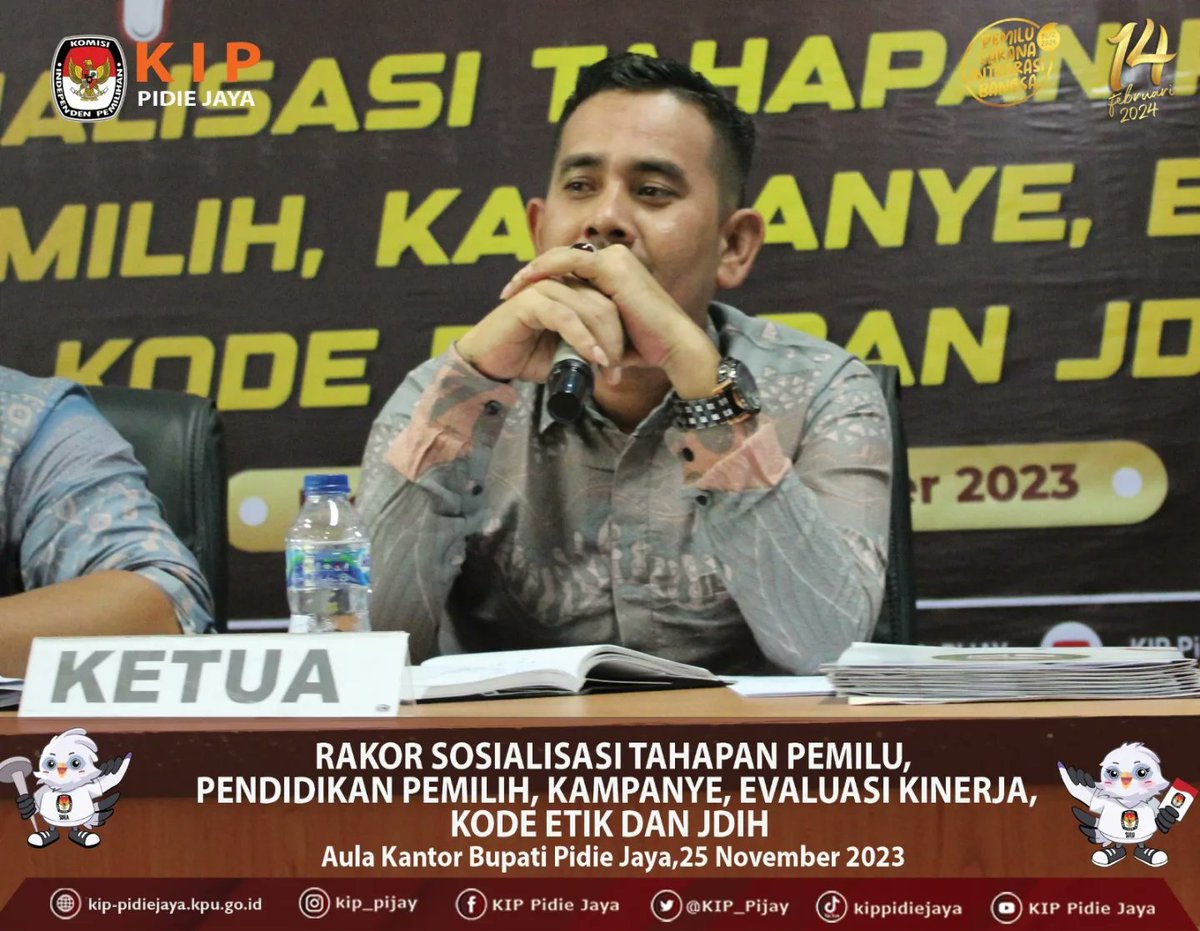 KIP_Pijay's tweet photo. #temanpemilih
KIP Pidie Jaya Menggelar Rapat Koordinasi Sosialisasi Tahapan Pemilu, Pddkan Pemilih, Kampanye, Evaluasi Kerja, Kode Etik dan JDIH yang digelar di Aula Kantor Bupati,Sabtu, (25/11). Peserta yang hadir 700 org lebih 
#kippidiejaya 
#kpumelayani 
#pemiiluserentak2024 https://t.co/UHNPmGI04V