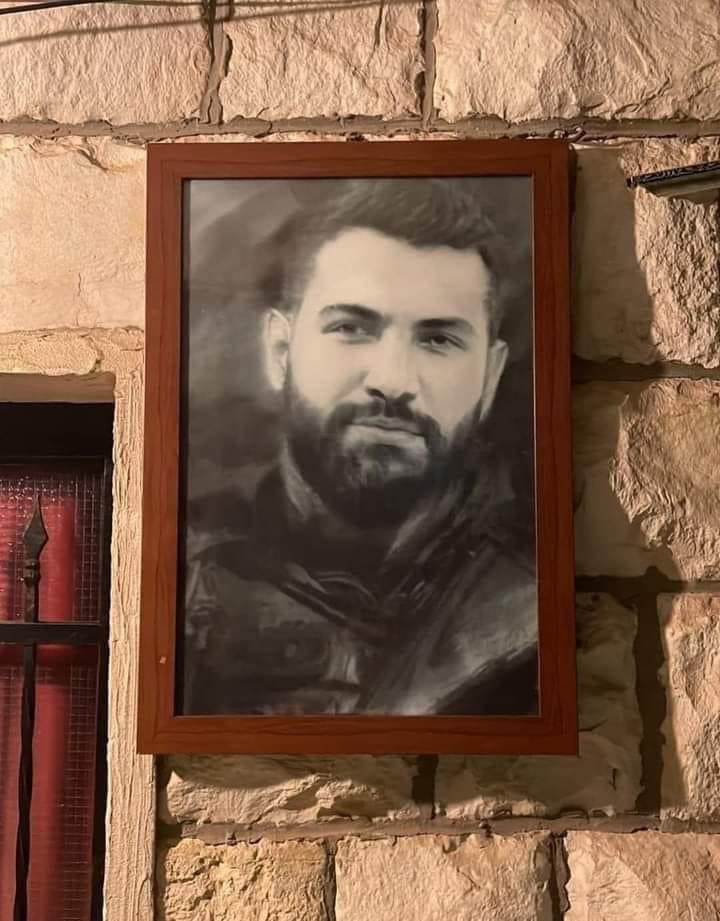 كُل الذين وصلوا..
كان بابهم الحُسين
          
#الحُسين_سيّد_العالم 💚