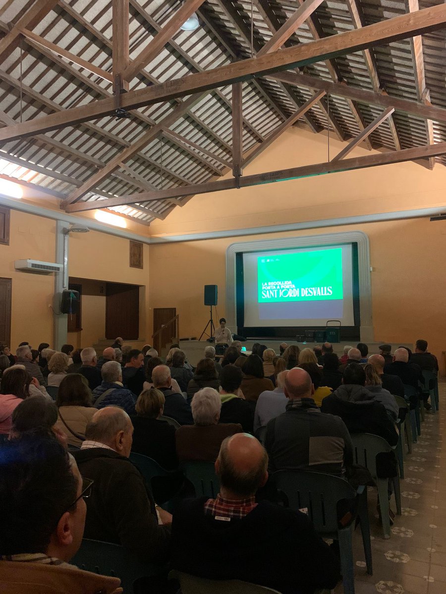 gironès medi ambient tweet media