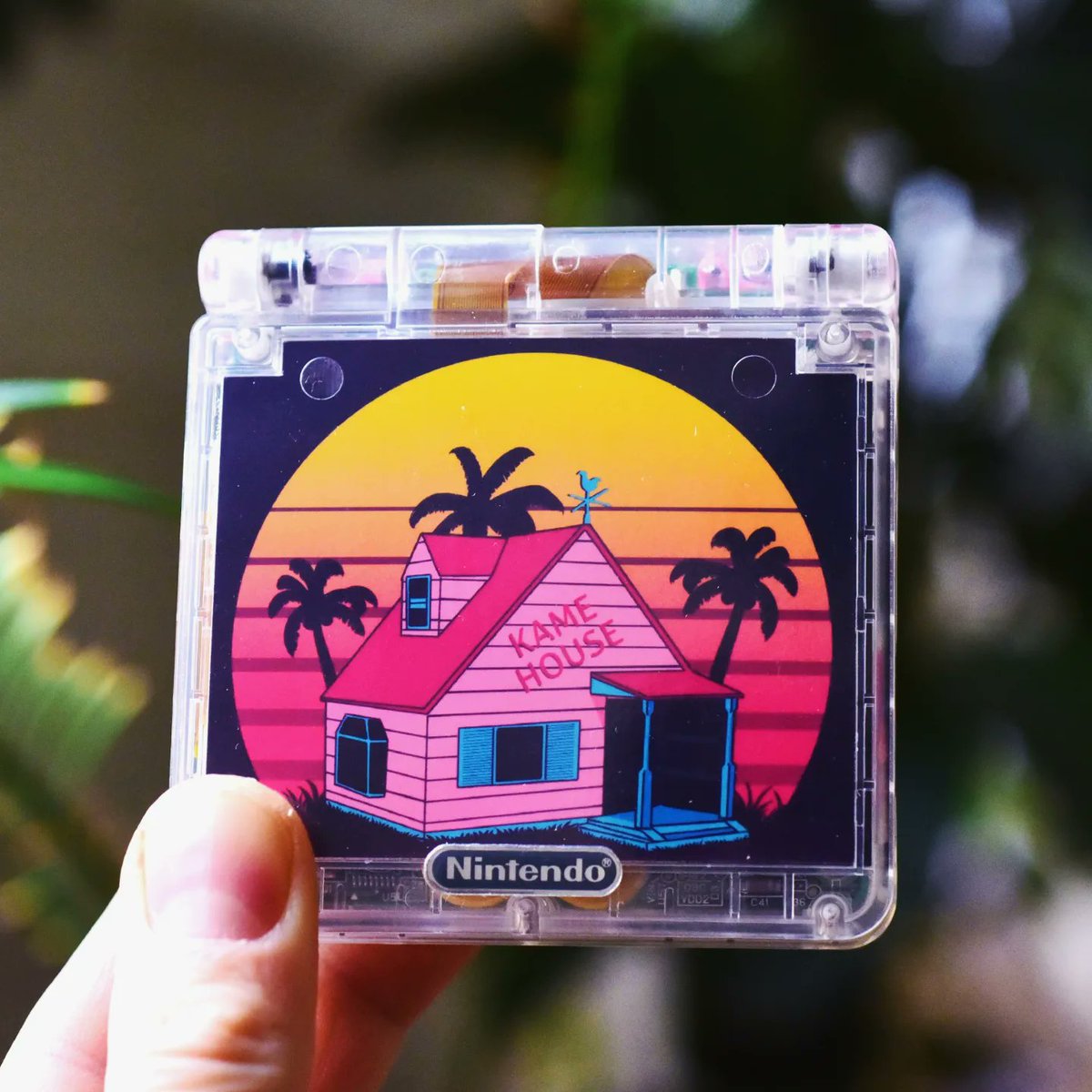 moddingmarius's tweet photo. Nouvel insert pour une Game Boy Advance SP sur le thème de Dragon Ball !
Ces inserts offrent une manière simple et économique de personnaliser votre GBA SP avec le thème de votre choix. 😄

---⚙️---
- IPS 3.0 FP
- Clear Mirror Shell
- Stickers de @SakuraRetroModd

🐉🛖 https://t.co/S6UP36y2eT