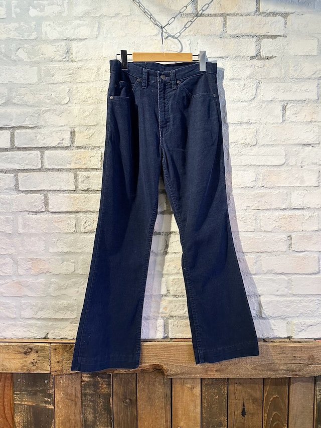 bud_vintage_'s tweet photo. 1990s GAP Corduroy Flare Pants
Size 31×30
スキニーコーズフレア
ネイビーです。
Available at our website
We worldwide
#budvintageclothing #Vintage #80s #90s #00s #y2k #古着 #ヴィンテージ #harajuku #outfit #used #原宿 #gap #oldgap https://t.co/6TaAZSroev