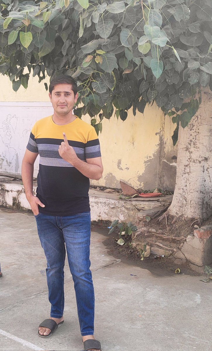SURENDRA836's tweet photo. #RajasthanAssemblyElection2023 
#pachpadra
@ashokshera94 @bmrdineshbohra https://t.co/V1DY3n3YEv