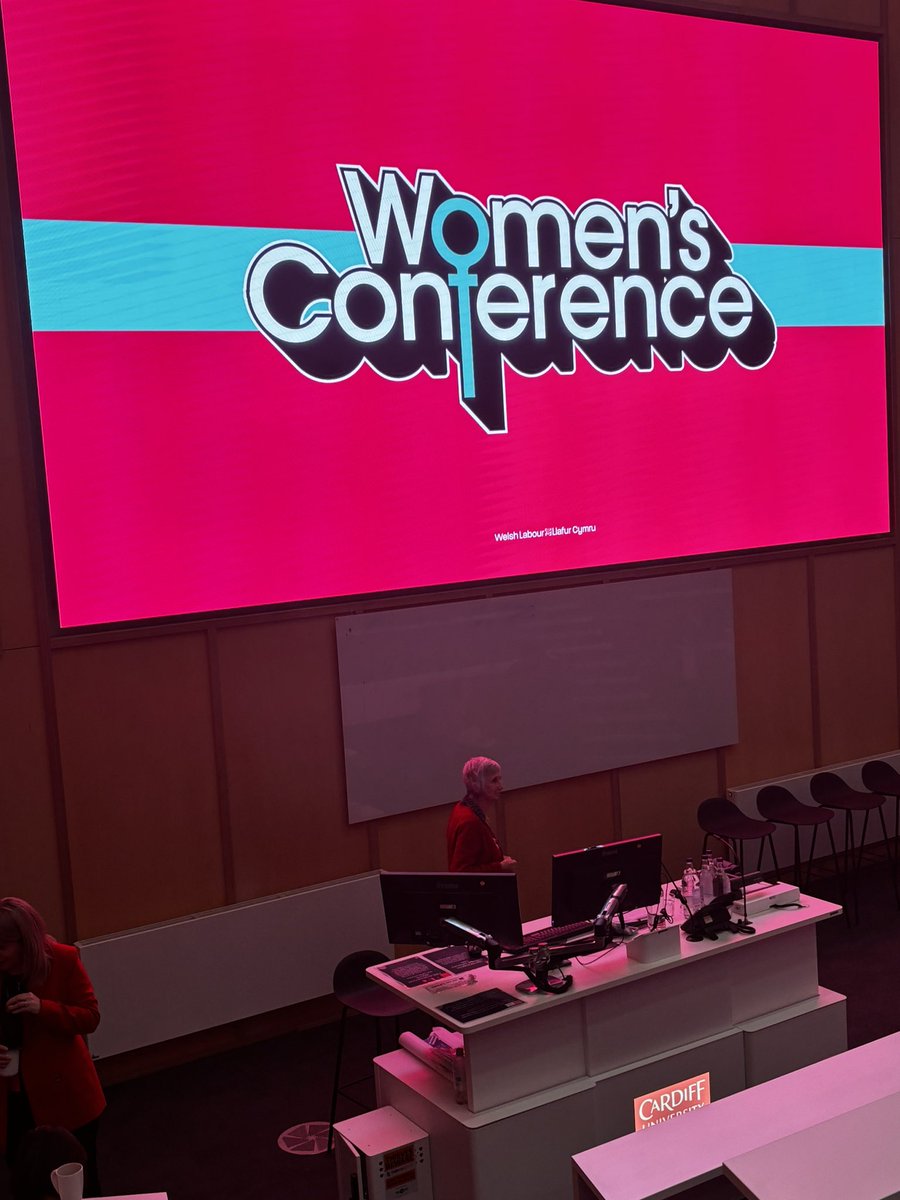 Cara Anne Jowitt (@carainwales) on Twitter photo 