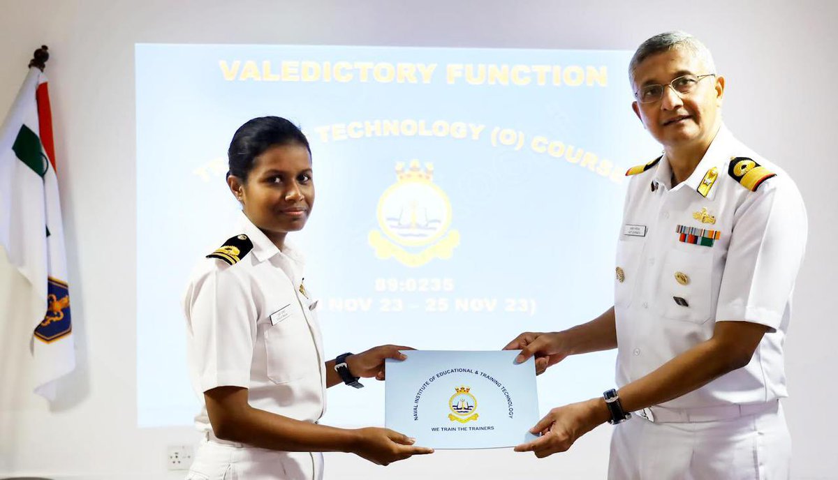 IN_Venduruthy's tweet photo. A closing ceremony was conducted to mark the culmination of the Training Technology Officers course. Dy Comdt Varun Raj S secured first position in the overall merit. Cmde Ajit Gopinath, CO INHS Sanjivini awarded the Course completion certificates to successful participants. https://t.co/xF7SBeBZx0