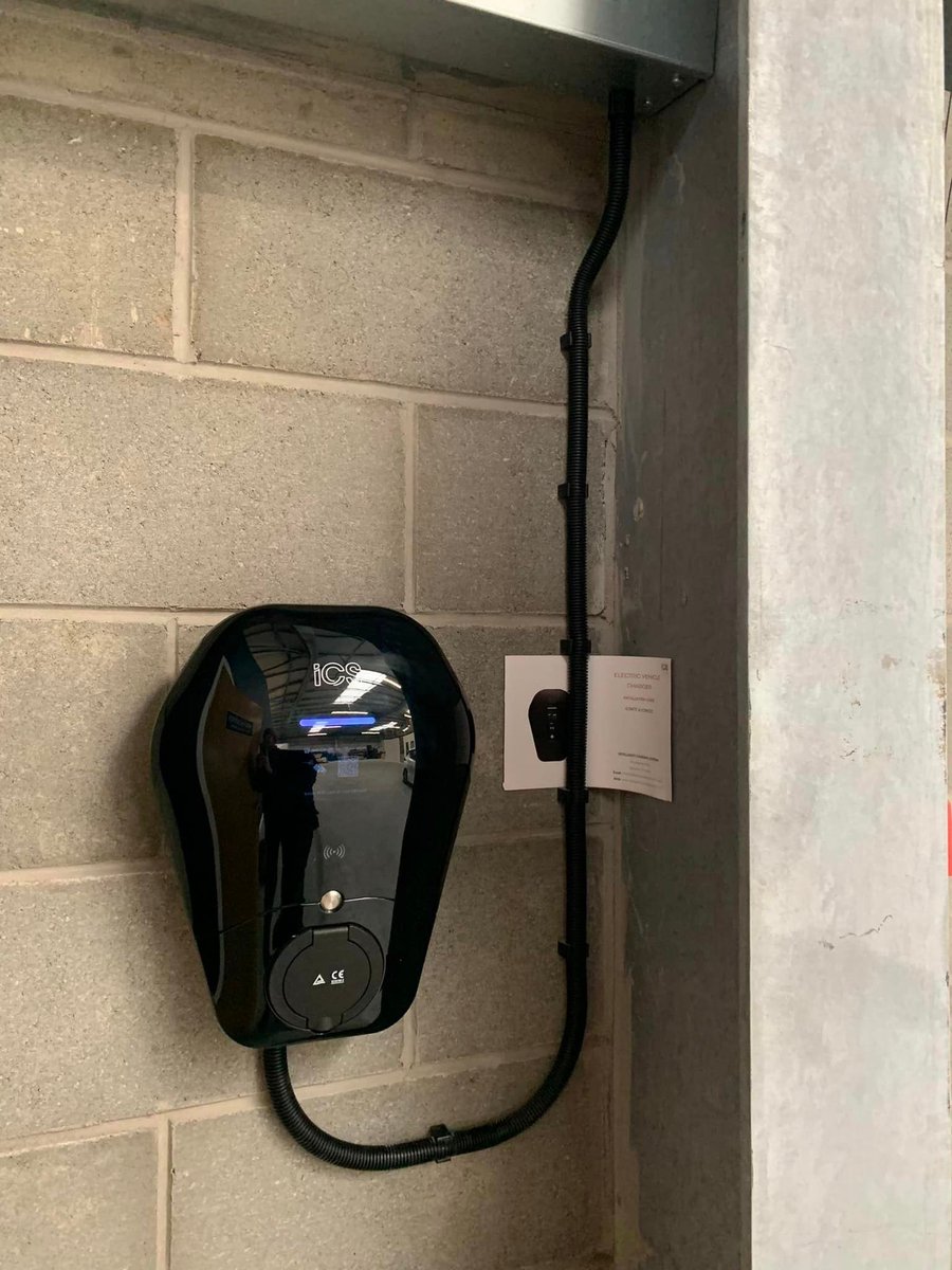 StirlingElect's tweet photo. If you live in parts of #Stirling, #Falkirk &amp; #Alloa you may be eligible for grant support up to £400 towards the installation of an Electric Vehicle Charger at your home.

Visit our EV website https://t.co/FpOofMU4Kl for more information and help from our experienced EV team. https://t.co/DAnosPoj2d