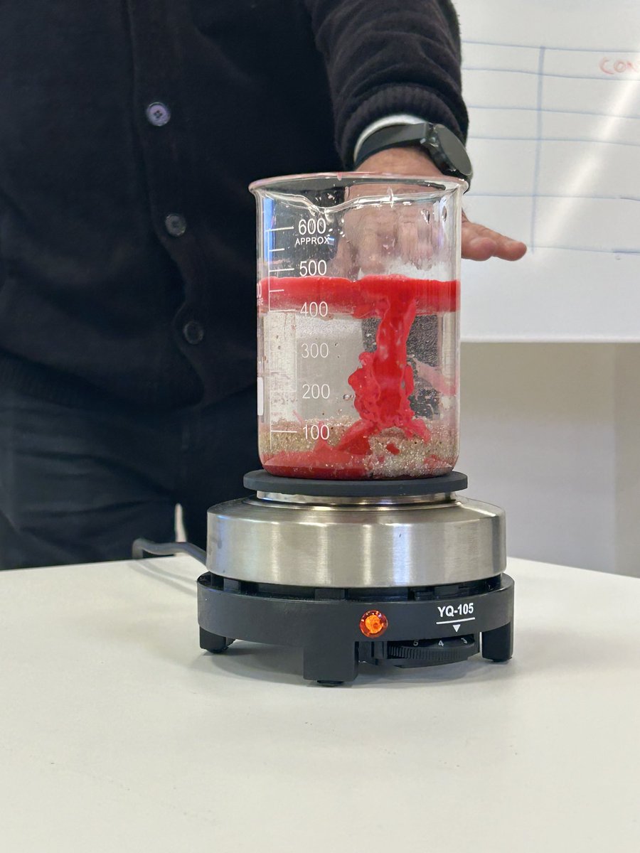 espaigea tweet media