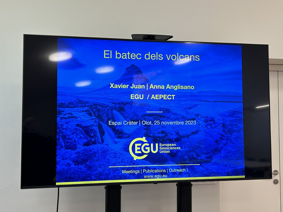 espaigea tweet media