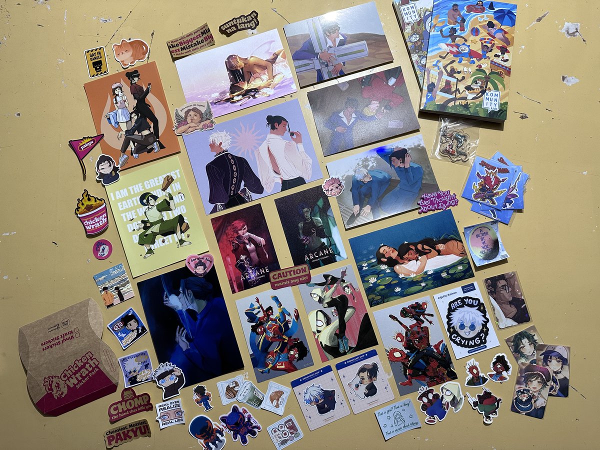 greywarenenjel's tweet photo. paskomiket haul [closed due to financial instability] https://t.co/bd68Ptt7U0