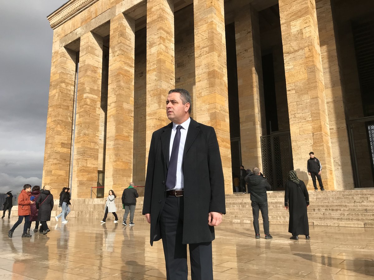 "Gölbaşı İçin Değişim Zamanı" diyerek çıktığım yolda, her zaman acısını kalbimde hissetiğim babam Serenbe Eren'i mezarı başında ve Türkiye Cumhuriyeti Devleti Kurucusu Mustafa Kemal ATATÜRK'ü ebedi istirahatgâhında ziyaret ettim.