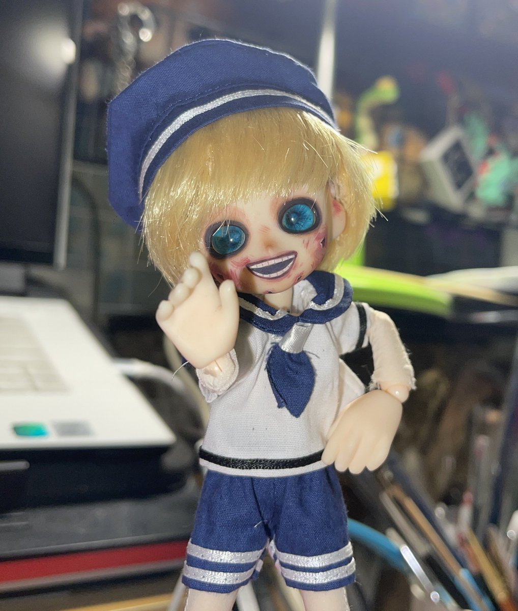 Circle_bu's tweet photo. 超お気に入りのUSJハロウィンnpcを作りました!!!!🥰❤️❤️ 水兵くん～
まだ修復できていないところがいくつかある。

#USJホラーナイト #USJハロウィーン #USJハロウィン水兵くん #ポゼッスドプレイシングス
#ob11 #gsc https://t.co/jroiuEbB12