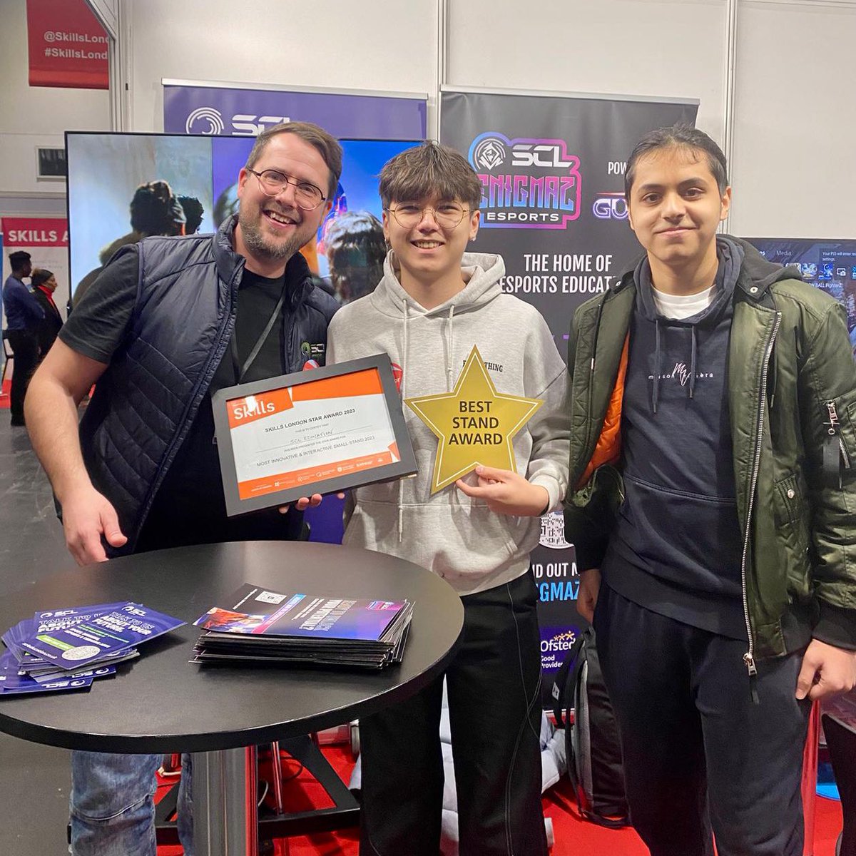 .@scaled and @SCLEnigmaz have won our ‘best innovative & engaging small stand’ award! 🤩 thank you for showcasing your organisation and entertaining attendees with your activities! 🥇 #SkillsLondon