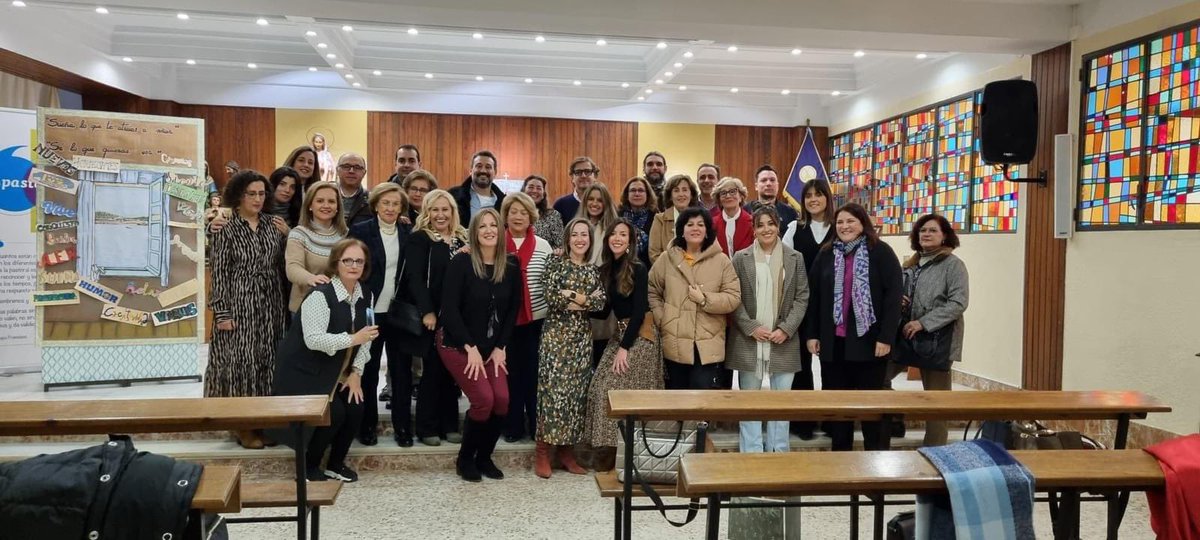 🔔Hoy hemos asistido al acto de jubilación de la Señorita Juani. 
Le deseamos lo mejor en esta nueva etapa. 
Disfruta de todo lo bueno que está por venir . 🤗 #Jubilación #DíaDelMaestro