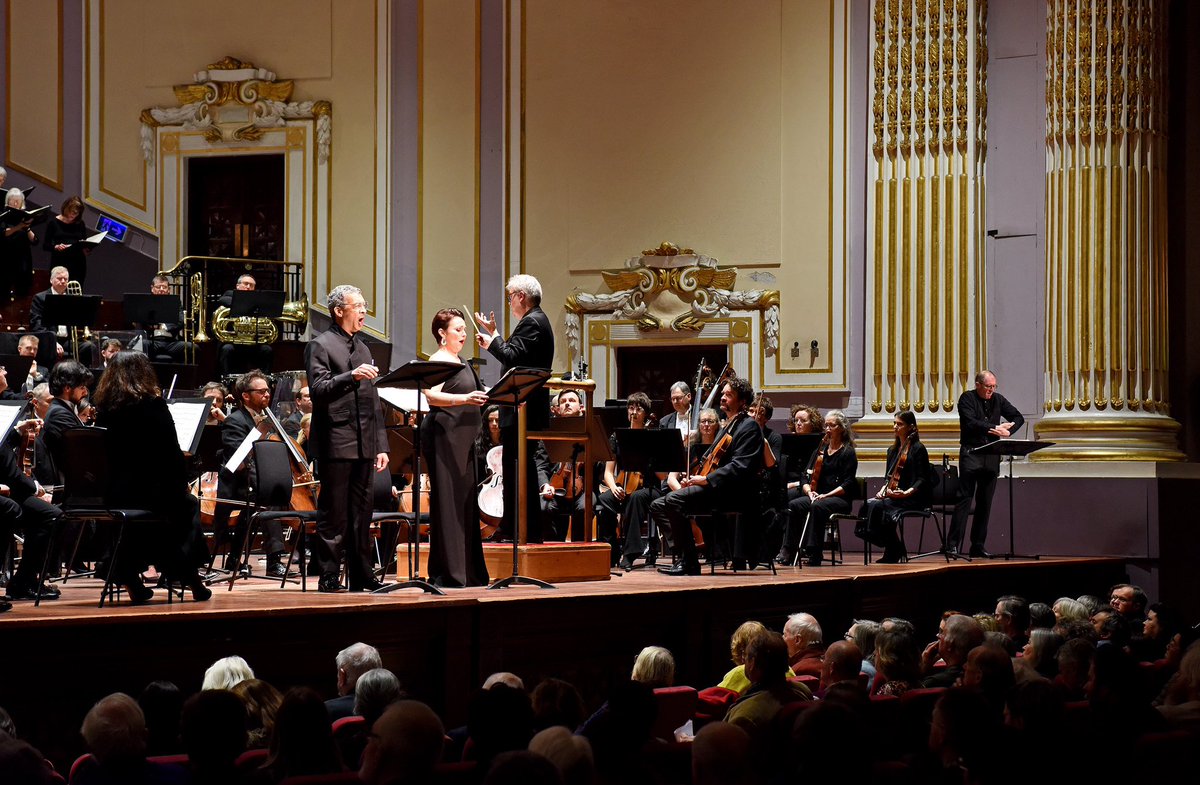 RSNO's tweet photo. Last night in Edinburgh we performed the Scottish premiere of @jamesmacm’s Christmas Oratorio with @RSNOChorus @rhianlois @RGCWbaritone &amp; @DrPaulOBE! Missed it? Join us tonight in Glasgow: https://t.co/ep5h52OzHA https://t.co/hsYYQjebIJ