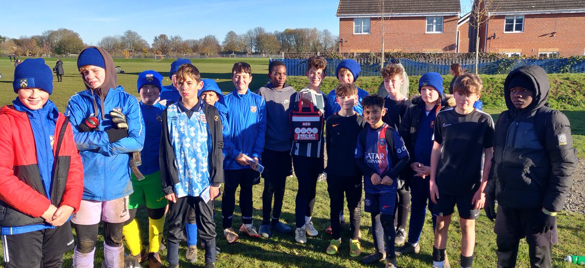 MichaelWinson4's tweet photo. Amazing news, Wellingborough Town Youth FC have received this FREE Defib as part of the Grassroots Red Sky Foundation Defibrillator Programme. 

HUGE thank you to @Teamgrassroots_ &amp; @redskycharity for helping to make our club just a little bit safer https://t.co/ectYZuTxcu