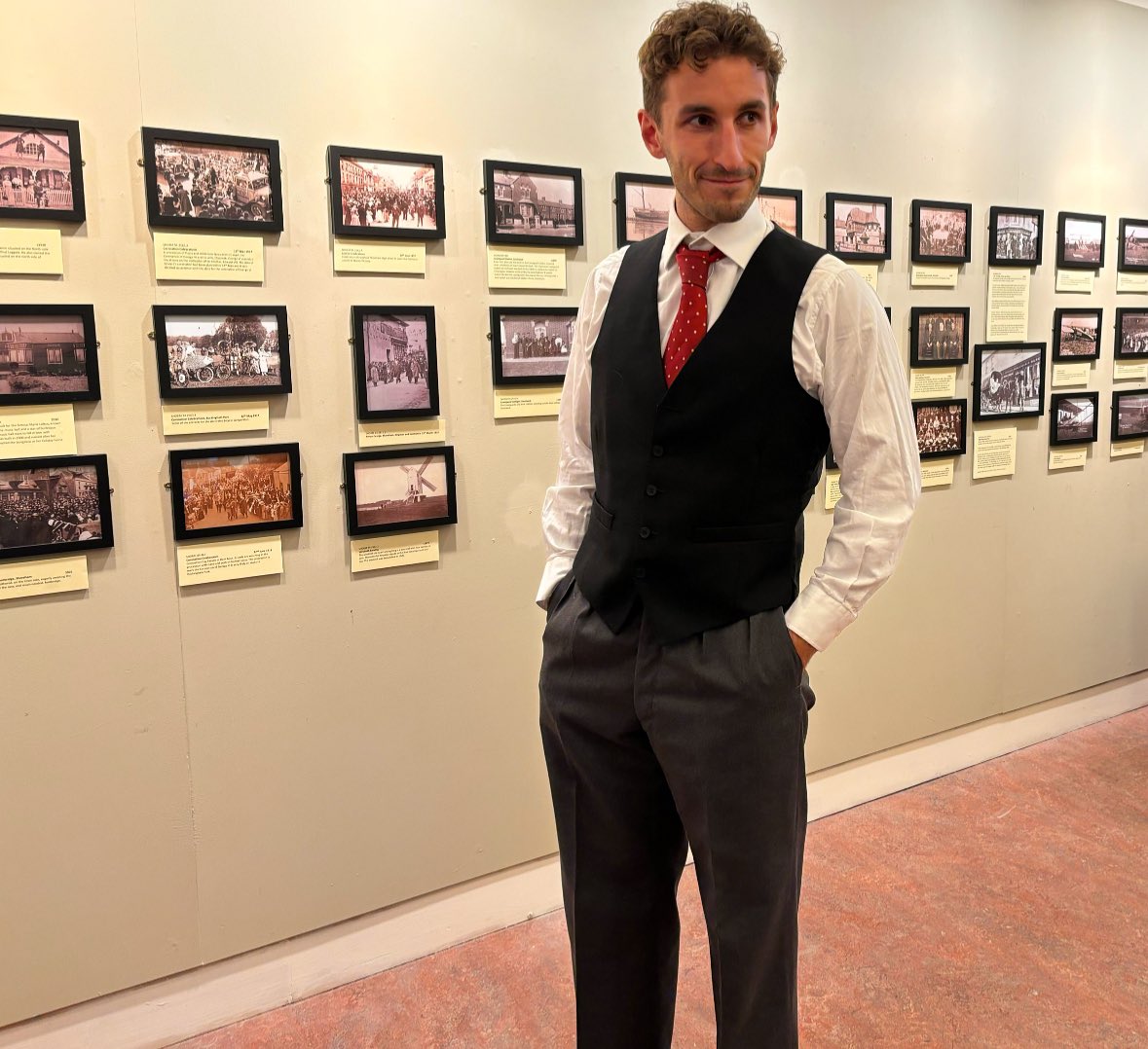 Half-Time Orange Theatre tweet media