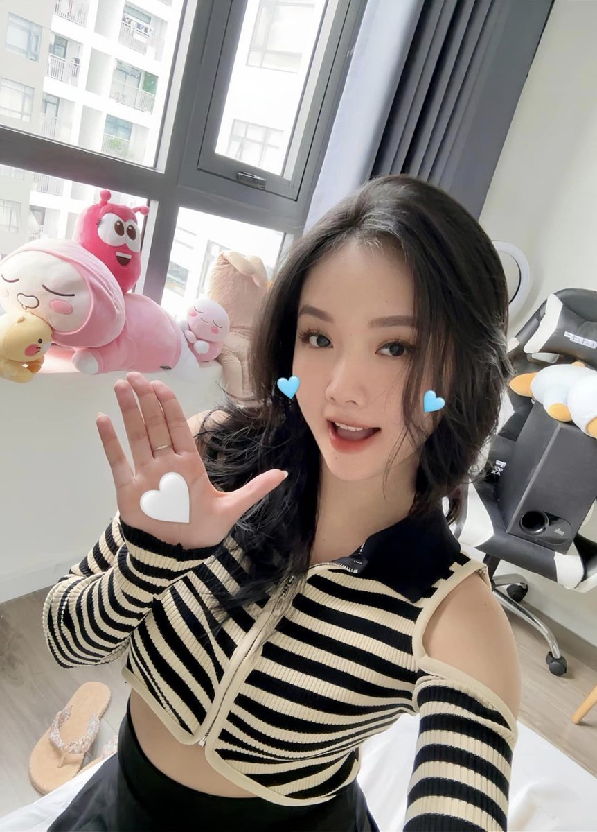 linhsandautay's tweet photo. Muốn cùng anh uống rượu là giả, 
Nhưng muốn say trong vòng tay anh là thật 😮‍💨🥃 https://t.co/fmjWdspoml