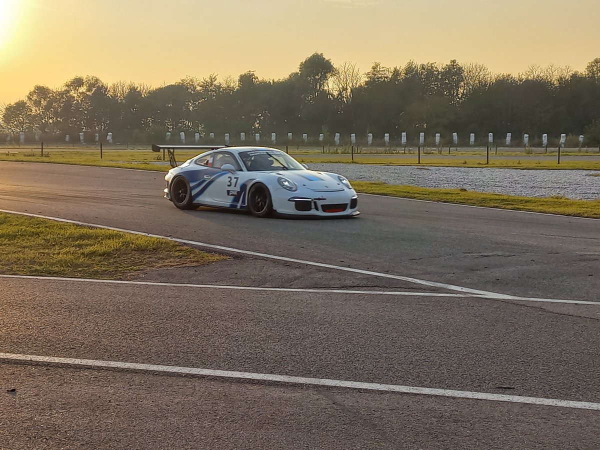 drivingitalia's tweet photo. Michele Perrella vince la prima edizione della #MinardiManagement #Simracing #Academy. Straordinari anche Lorenzo Magnani e Mattia Zampedri!
πππ
https://t.co/ojIepg1VFb
#motorsport #esport #simracingacademy #drivingsimulationcenter #mmsimacademy @MinardiOfficial https://t.co/5NWsxURvLJ
