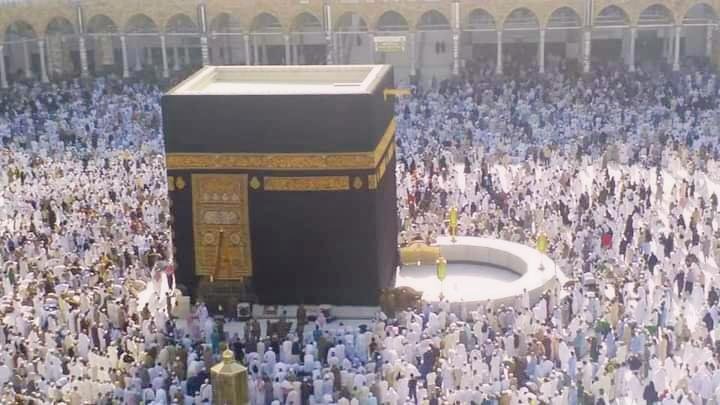 MalikzMine's tweet photo. یا اللّه تیرا لاکھ لاکھ شکر تونے اس قابل بنایا تھا، عمرہ ادا کئے پانچ سال مکمل

#Umrah #Makkah #Saudia #PerformUmrah https://t.co/5QxCs0R9oR