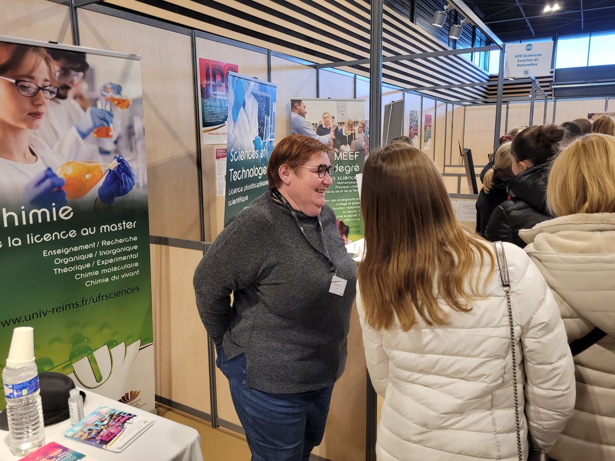 Des enseignants et enseignants-chercheurs de différentes filières sont au FAE  pour vous accueillir
#etudesuperieures #enseignements #sciences 
<a href="/universitereims/">Université de Reims Champagne-Ardenne</a>
<a href="/studyrama/">Studyrama</a>