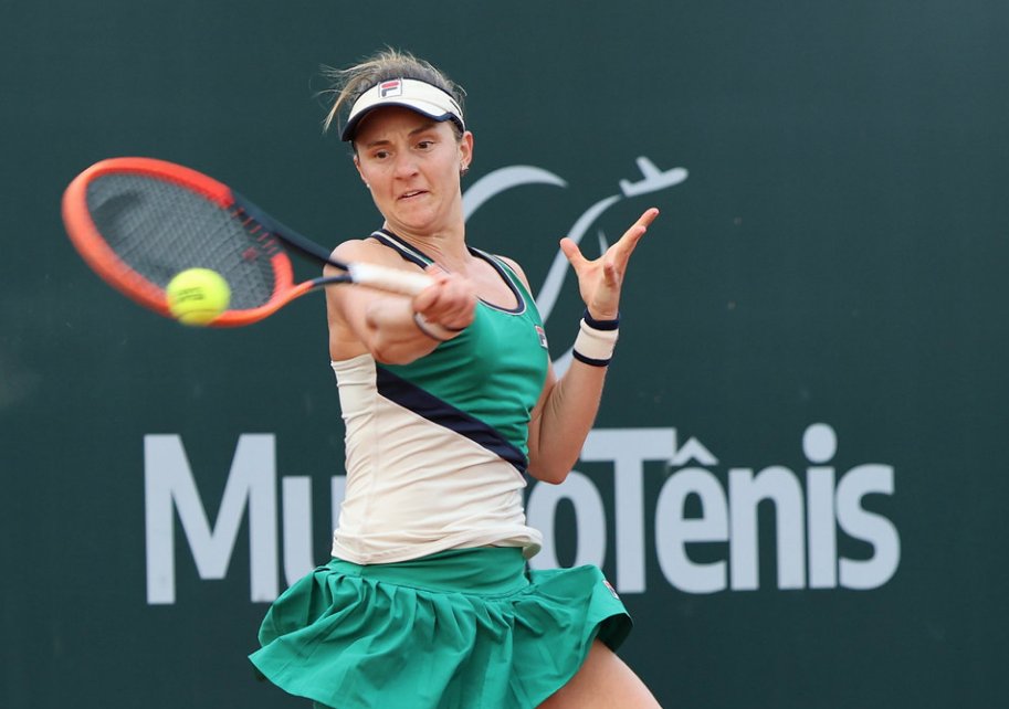 puppotenis's tweet image. Semifinales #WTA125 #Florianopolis
13:00: @nadiapodoroska (3) vs. @marticapurro
📷 #CristianoAndujar / #MundoTênisOpen