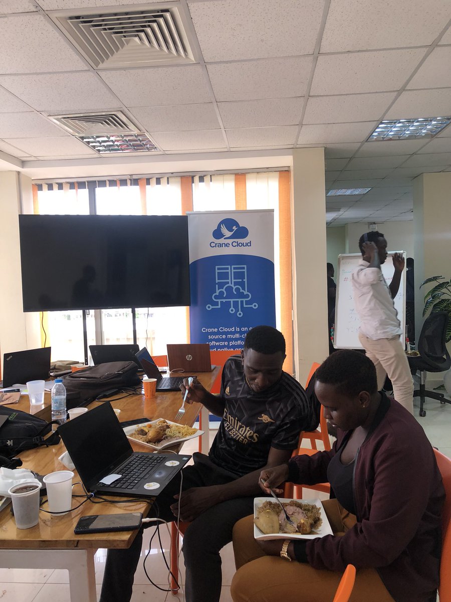 MRLorna2's tweet photo. Developers lunch #WeLoveNerds #ATDevsUg https://t.co/a0vTbG3sCX