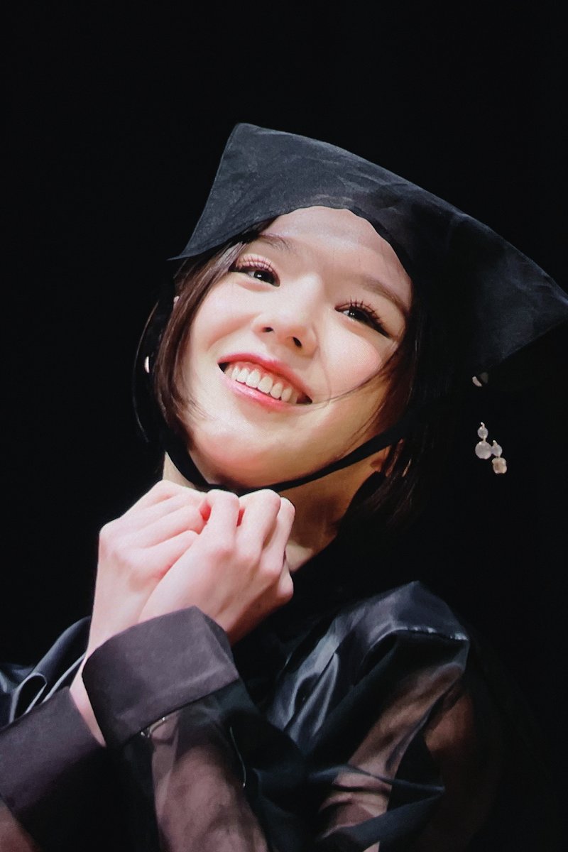 zzzzzzzzzzz아너무귀여워성균관에서젤바부일거같음.....