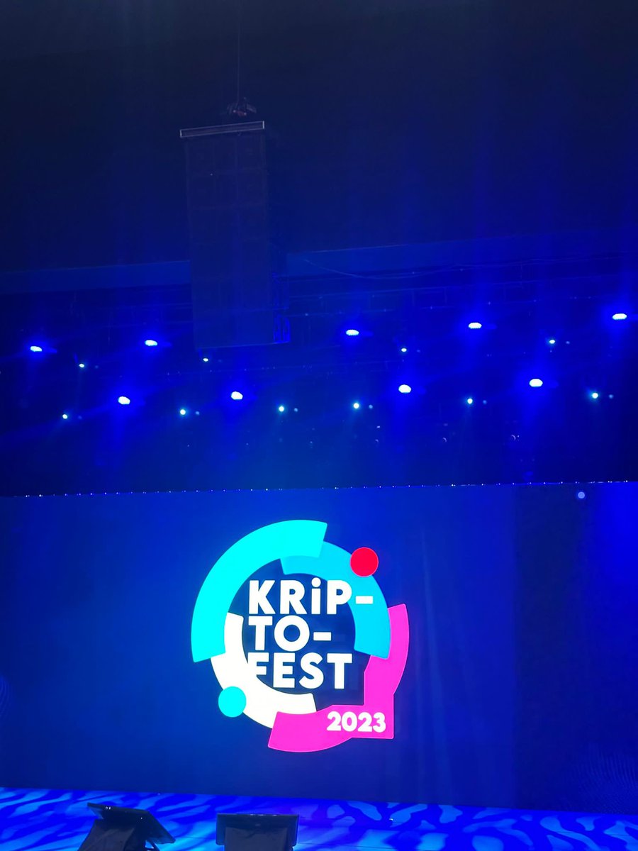 BadlandYW's tweet photo. Bugün @icrypex kriptofest etkinliğine katıldım nazik davetleri için çok teşekkürler ✨ #kriptofest https://t.co/OWdNYoiV4E