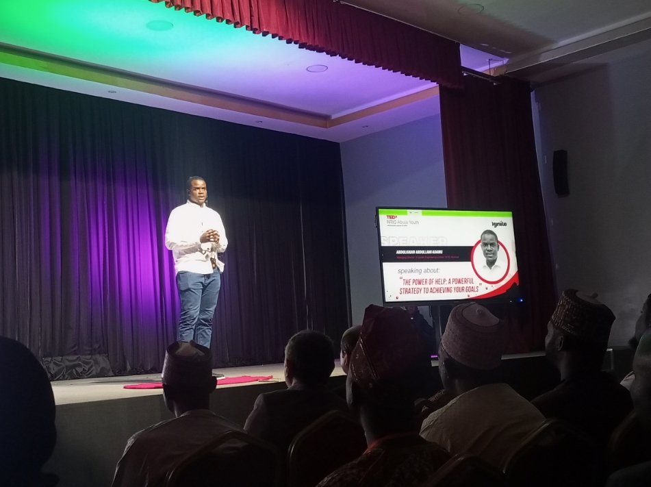 aasharif_'s tweet photo. Abdulkadir Adamu from Presenting from NTIC 
#TEDxNTICAbujaYouth https://t.co/1PFjfZV7KS