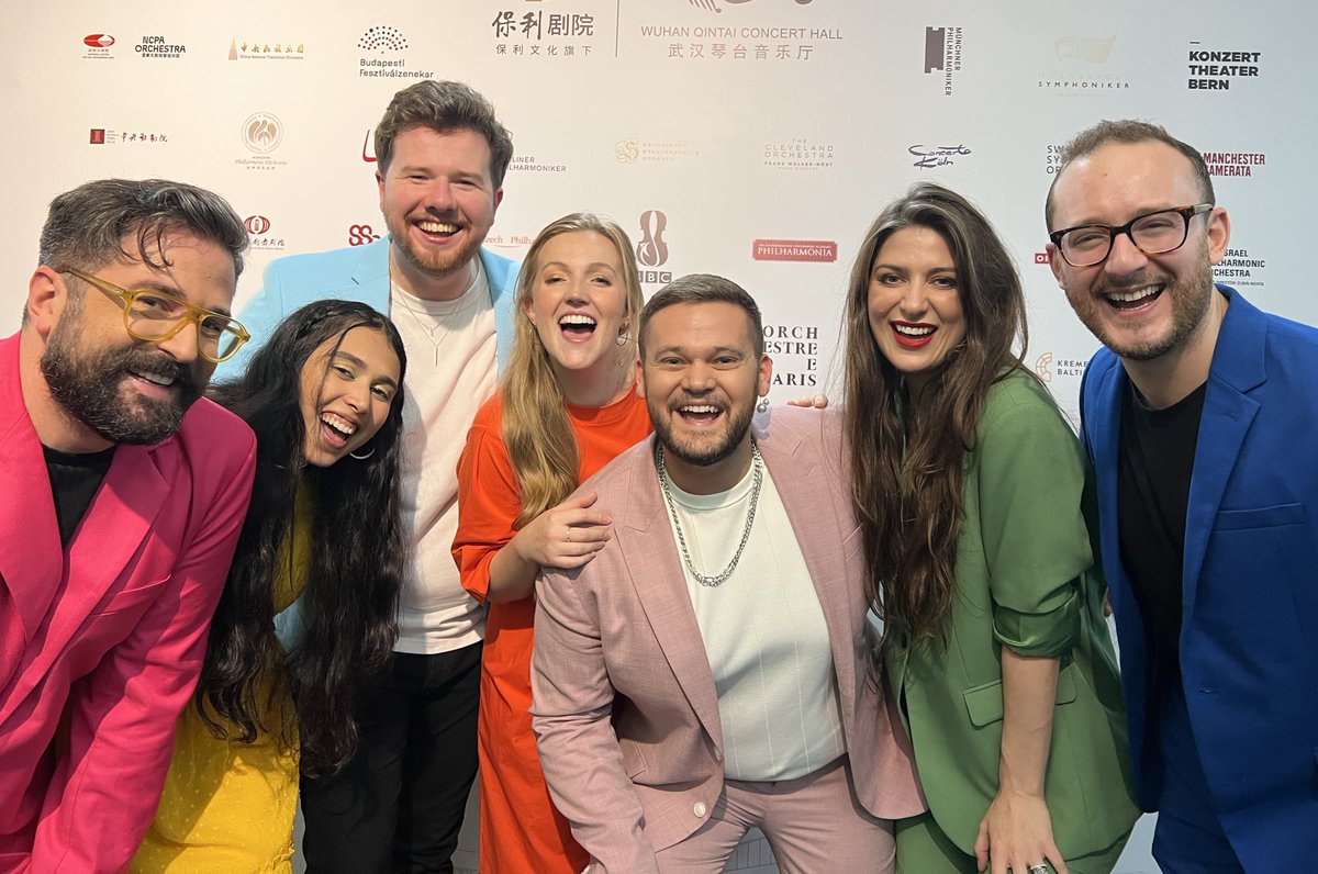swinglesingers's tweet photo. LONDONERS! Today is the day! Come on down to @KingsPlace to celebrate 60 years with us! Just a few tickets left! #swingle60 #swinglesathome #bachandbeyond >> https://t.co/PzrlXShpUy https://t.co/7IP3O5OiNu